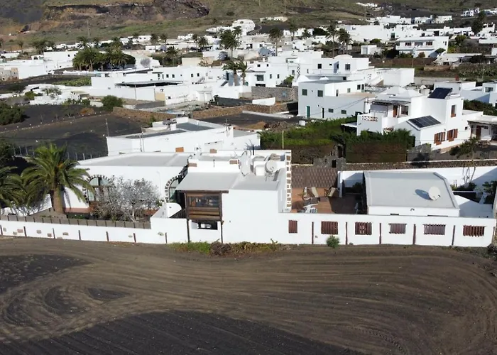 Βίλα La Molina Máguez